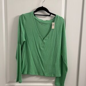 Aerie Green Long Sleeve V-Neck Top